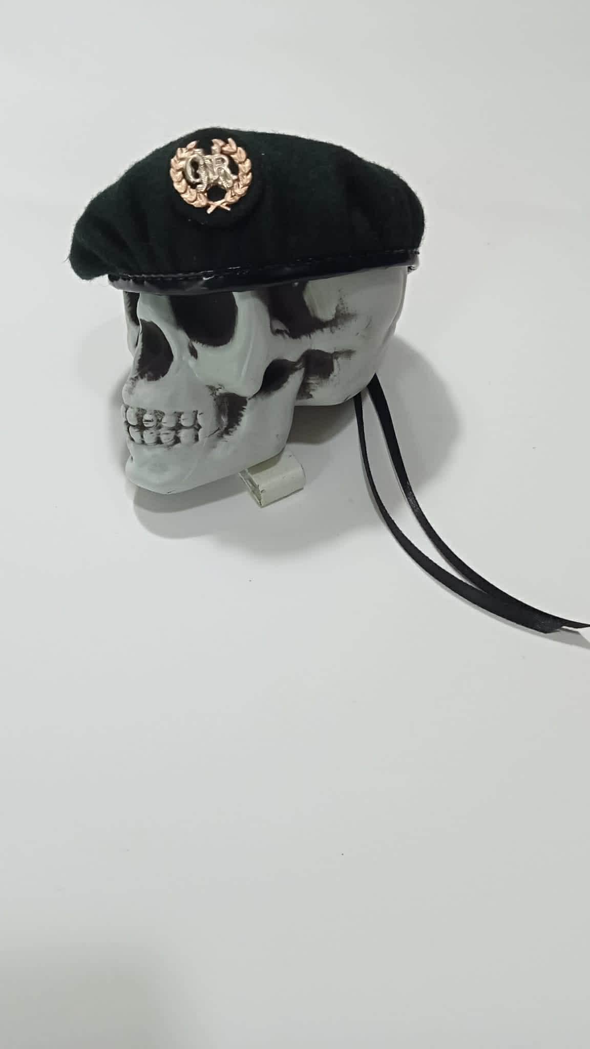 Boina Miniatura da GNR com Caveira