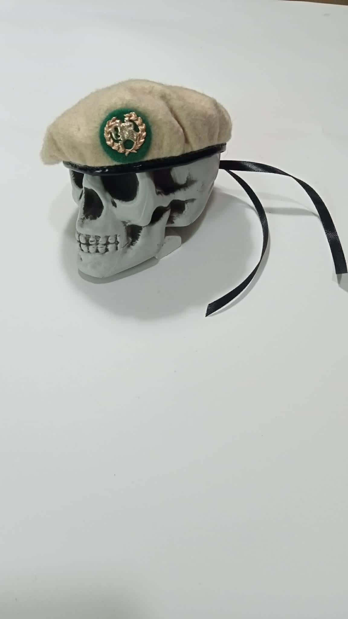 Boina Miniatura UEPs GNR com Caveira