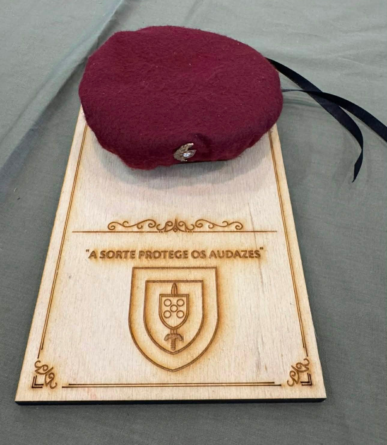 Boina Miniatura dos Comandos